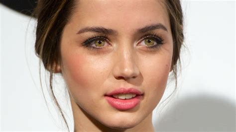 ana de armas follando|Vídeos porno de Ana de Armas desnuda: vídeos porno y